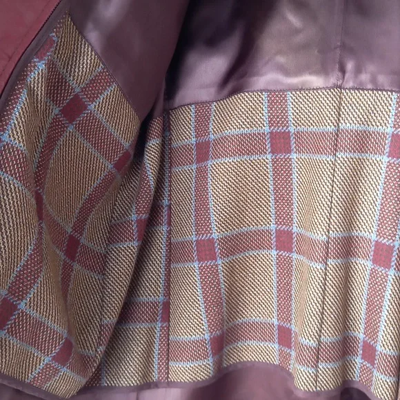 Vintage 1970's Lined Leather Coat - Picture 8 of 11